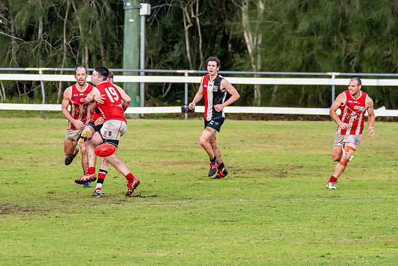 Black Diamond AFL HCC Plate  - Terrigal Avoca v Singleton Prelim