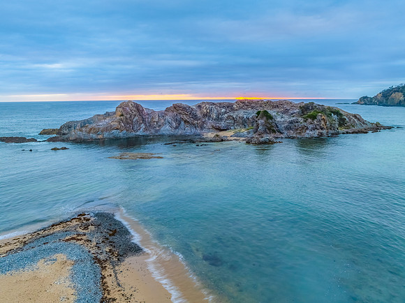 Cloud-covered sunrise over Guerilla Bay