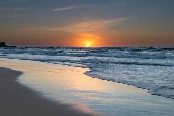 Light High Cloud Beach Sunrise Seascape