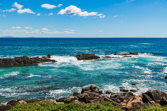 Spring days exploring the sapphire blue coast at Forster-Tuncurr