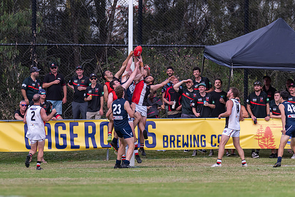 Cup Men's Grand Final - Terrigal Avoca vs Newcastle City
