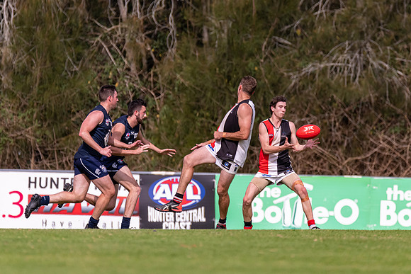 Cup Men's Grand Final - Terrigal Avoca vs Newcastle City