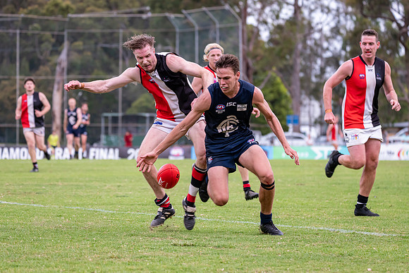 Cup Men's Grand Final - Terrigal Avoca vs Newcastle City