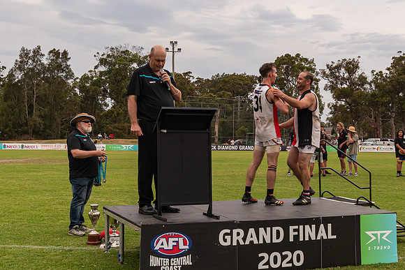 Cup Men's Grand Final - Terrigal Avoca vs Newcastle City