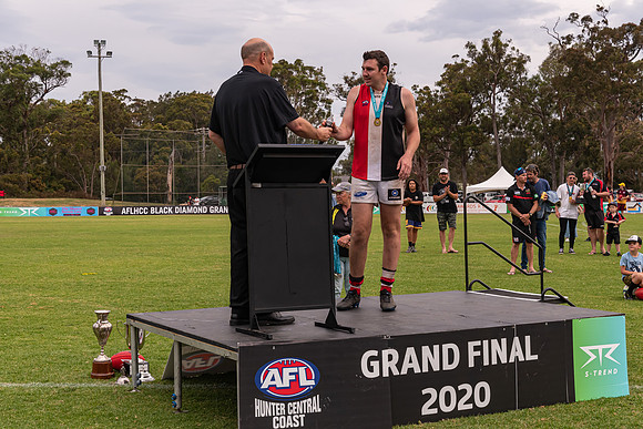 Cup Men's Grand Final - Terrigal Avoca vs Newcastle City