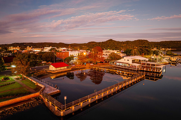 High cloud sunrise over Fishermen's Wharf