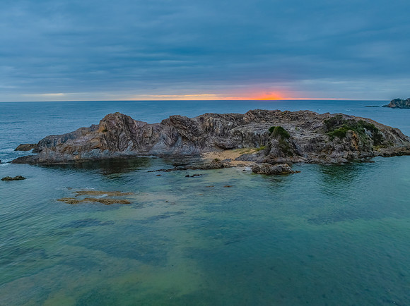 Cloud-covered sunrise over Guerilla Bay