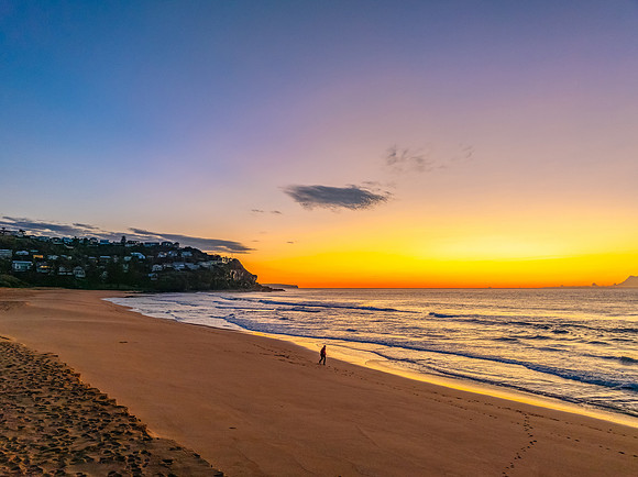 Northern Beaches Sunrise at the seaside with rain clouds