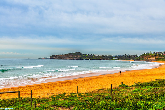 Cloud covered day at Mona Vale Beach