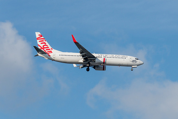 VH-IXJ - Boeing 737-8SA - Virgin Australia Airlines in the light
