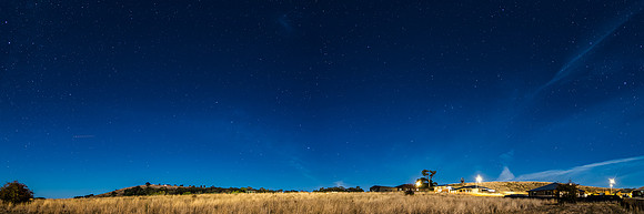 The evening nigh sky over the countryside