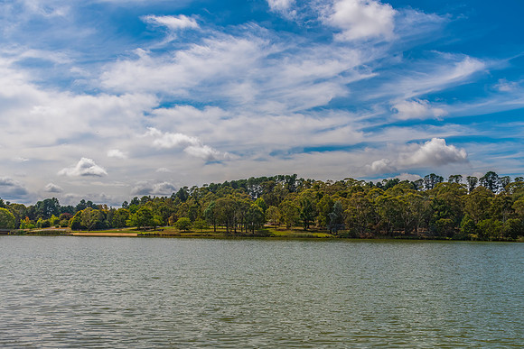 Early Autumn at Lake Canobolas