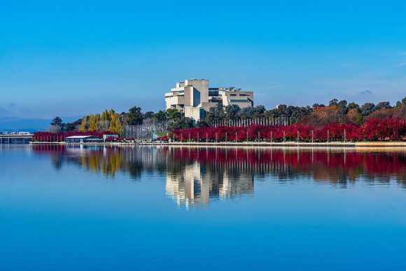 Lake Burley Griffin and The High Court of Australia